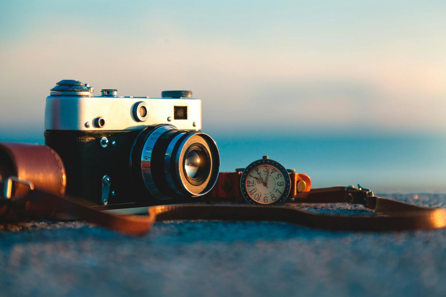 Analog kamera. Du får mer nostalgi för pengarna med en analog kamera